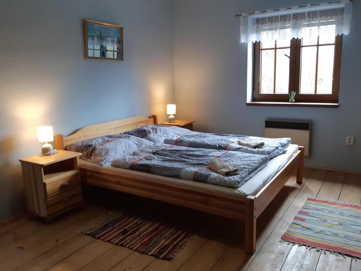 U Kapitana Lägenhet Radvánovice Exteriör bild