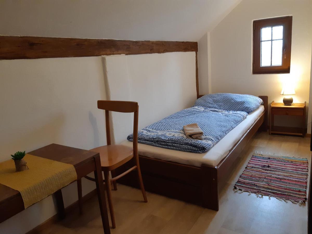 U Kapitana Lägenhet Radvánovice Exteriör bild